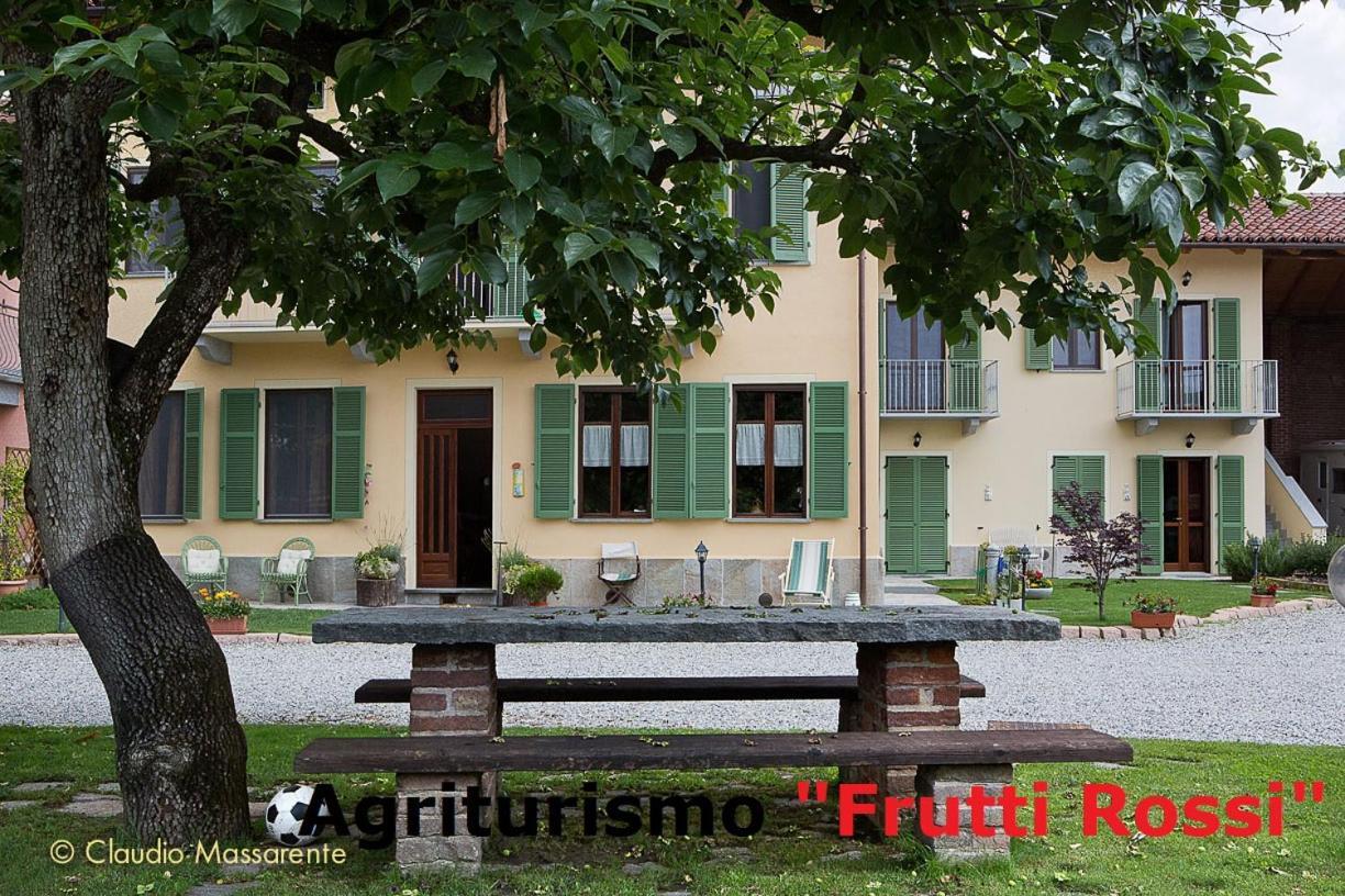 Agriturismo Fruttirossi Trofarello ภายนอก รูปภาพ