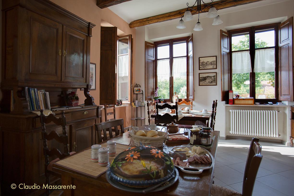 Agriturismo Fruttirossi Trofarello ภายนอก รูปภาพ
